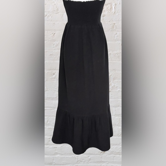 Ingrid & Isabel Black Tiered Maternity Smocked Bodice Maxi Midi Dress Sz S Boho - Picture 7 of 9